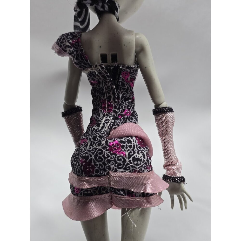 Rochelle Goyle Monster High Doll Ghoul's Night Out 2013 Mattel No Wings - Picture 5 of 12